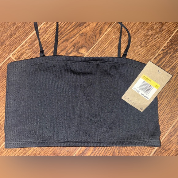 Women’s small Nike spaghetti strap cropped swim top - Picture 4 of 4